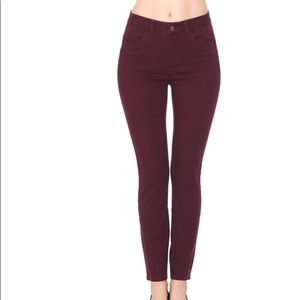 Burgundy Color Twill Skinny jeans